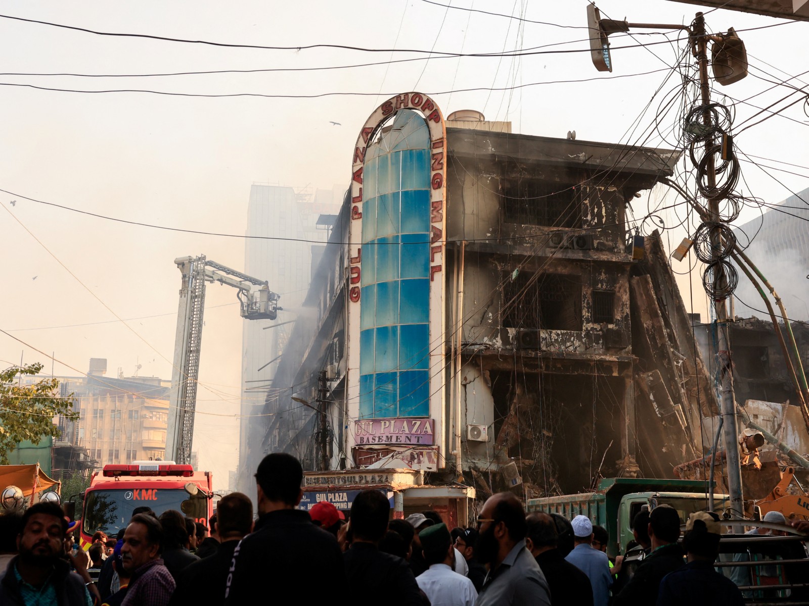 Gul Plaza in flames (File photo/Reuters)
