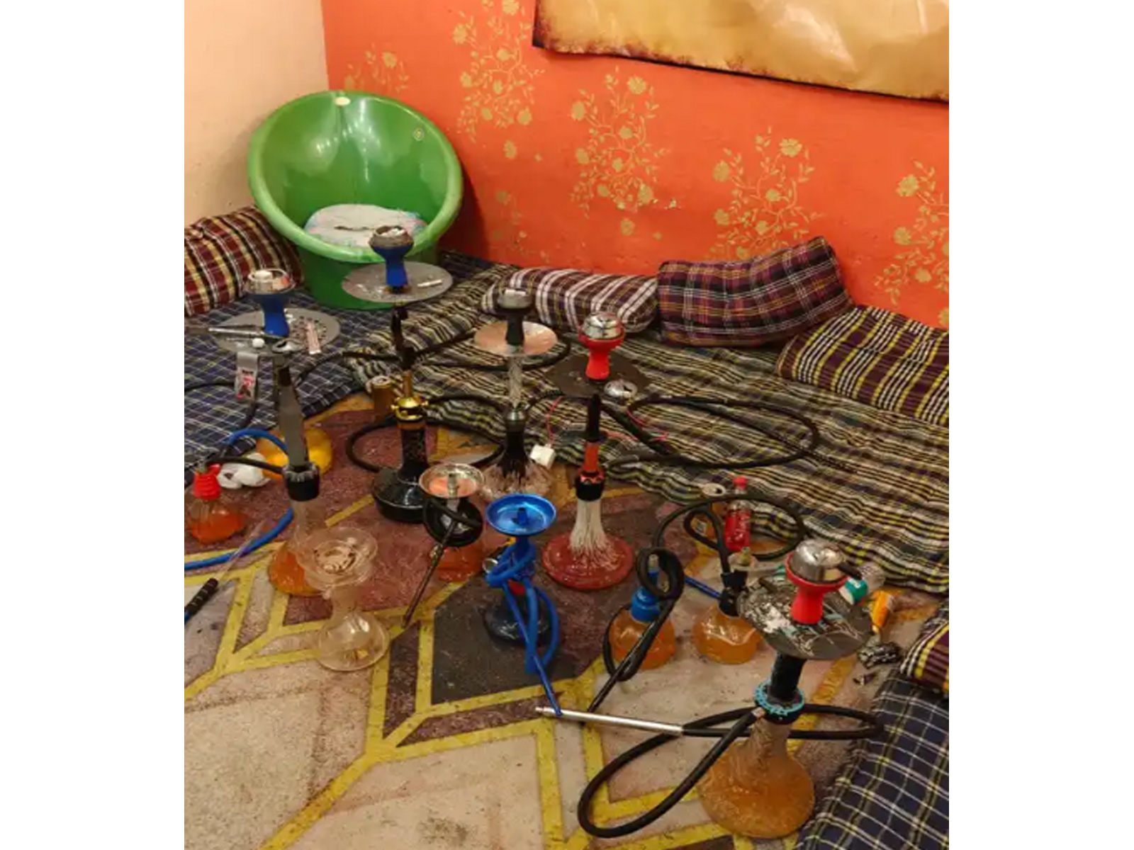 Seized Hookahs (Photo/DCP Rajendra Nagar Zone)