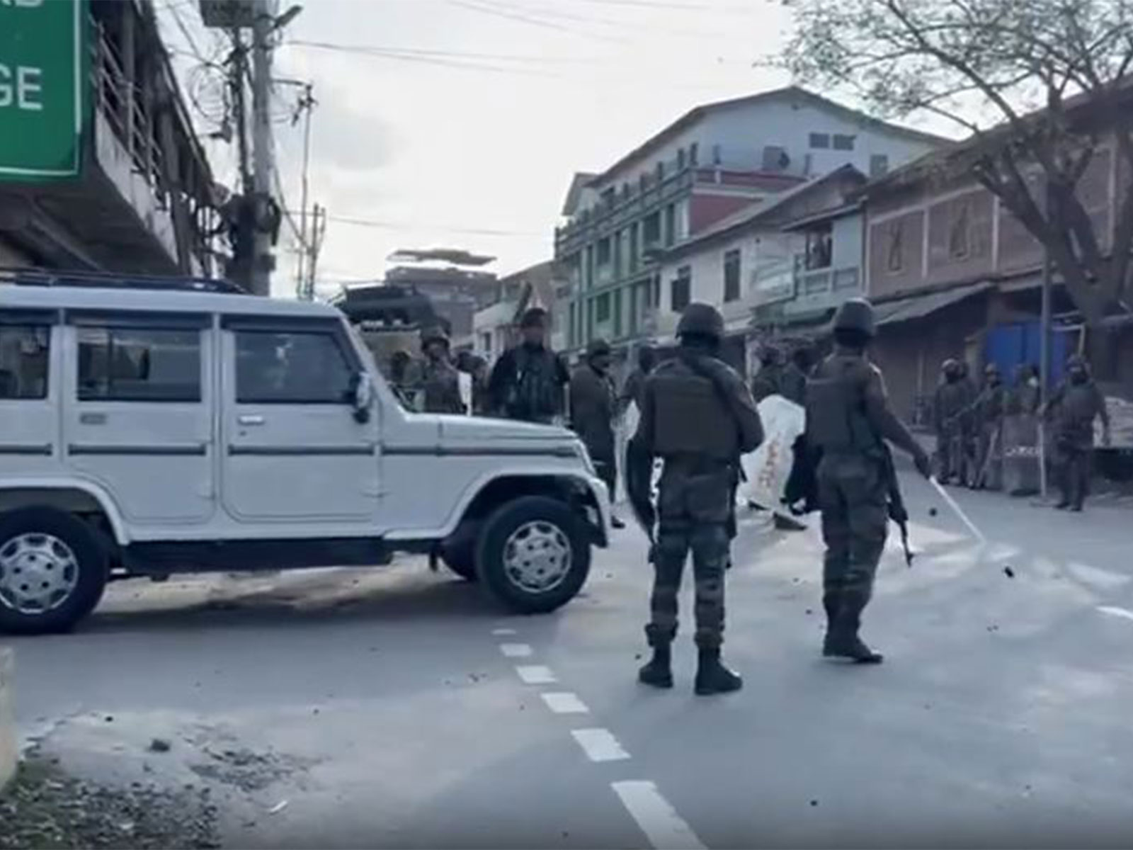 Security forces deployed outside the residence of Henlianthang Thanglet (Photo/ANI)