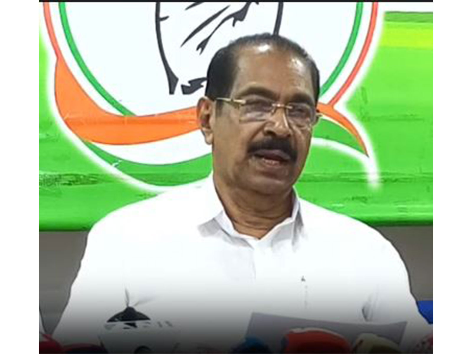 KPCC President Sunny Joseph addressing a press conference in Kannur (Photo/ANI)