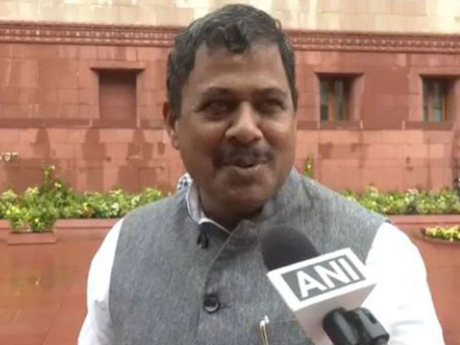 Janata Dal (United) MP Girdhari Yadav (File Photo/ANI)