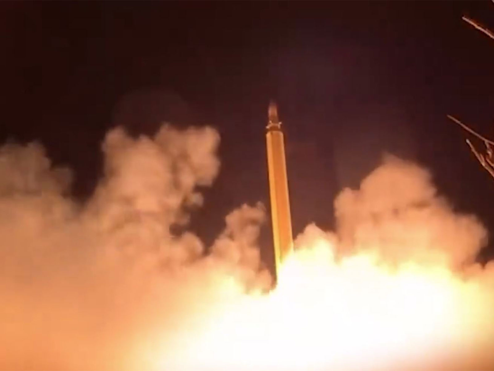 IRGC launches missile strikes (Photo/IRGC Media)