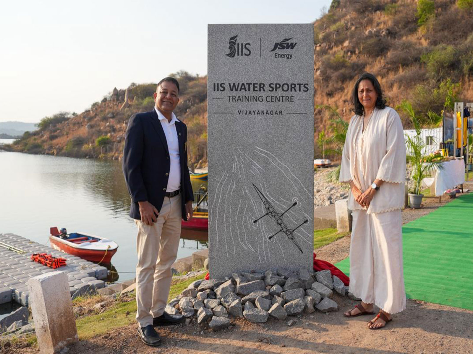 IIS launches women’s rowing programme in collaboration with RFI (Photo: IIS)