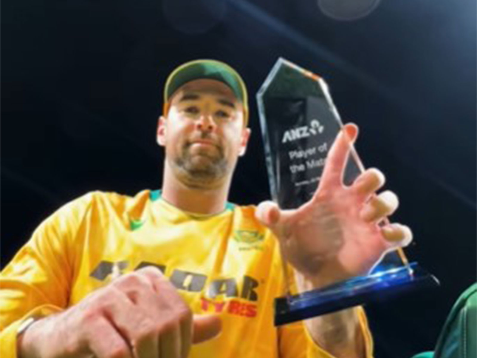 Connor Esterhuizen (Photo: Instagram/proteasmencsa)