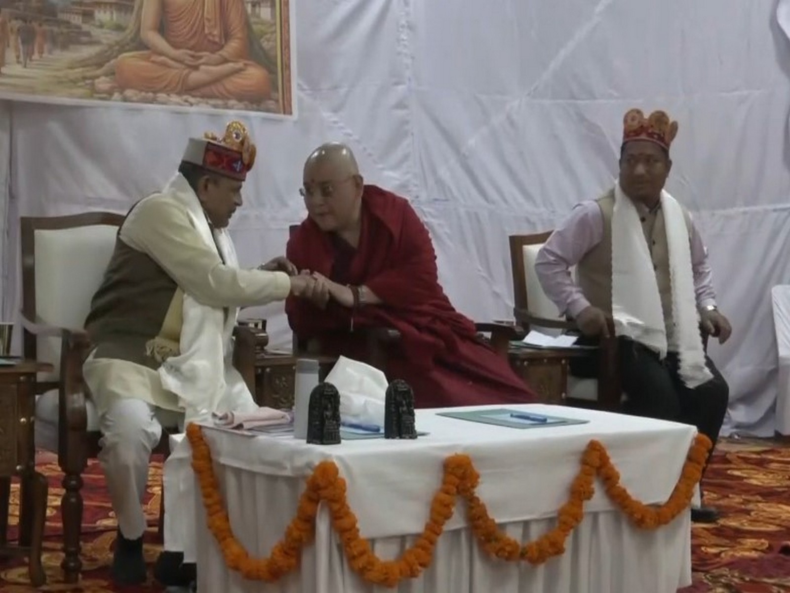 RSS Gen Secy and Tibetan spiritual leader attend Dharma Sammelan (Photo/ANI)