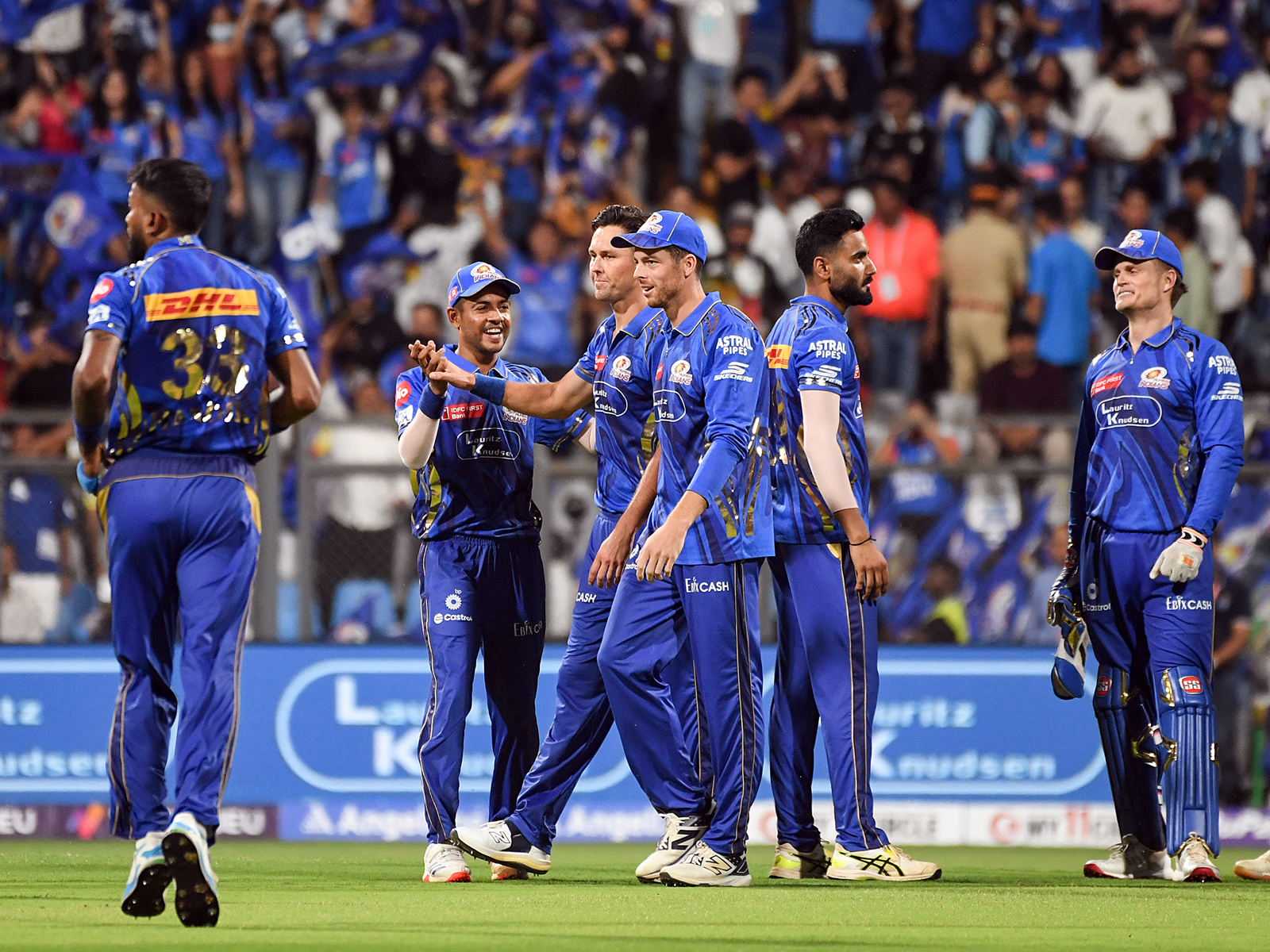 Mumbai Indians players (Photo: ANI)