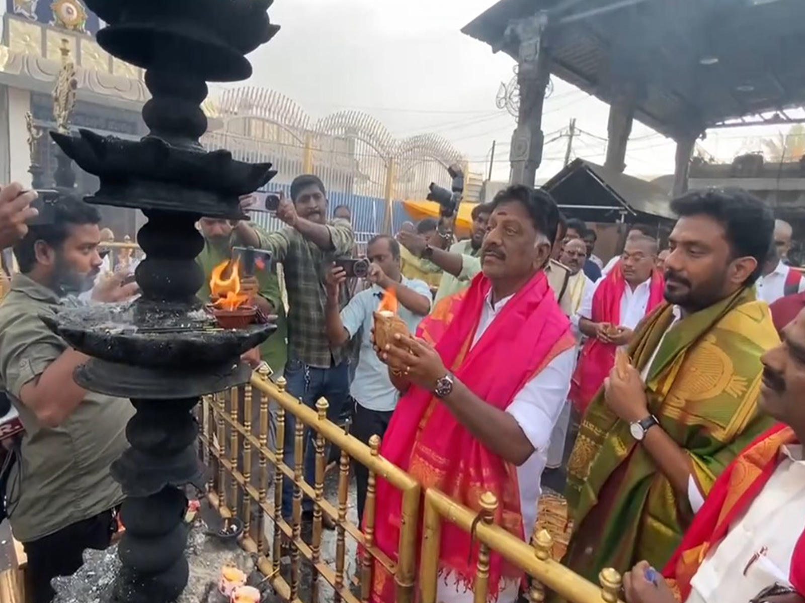 Former Tamil Nadu Chief Minister and DMK leader O. Panneerselvam at Tirumala temple (Photo/ANI) Former Tamil Nadu Chief Minister and DMK leader O. Panneerselvam at Tirumala temple (Photo/ANI)