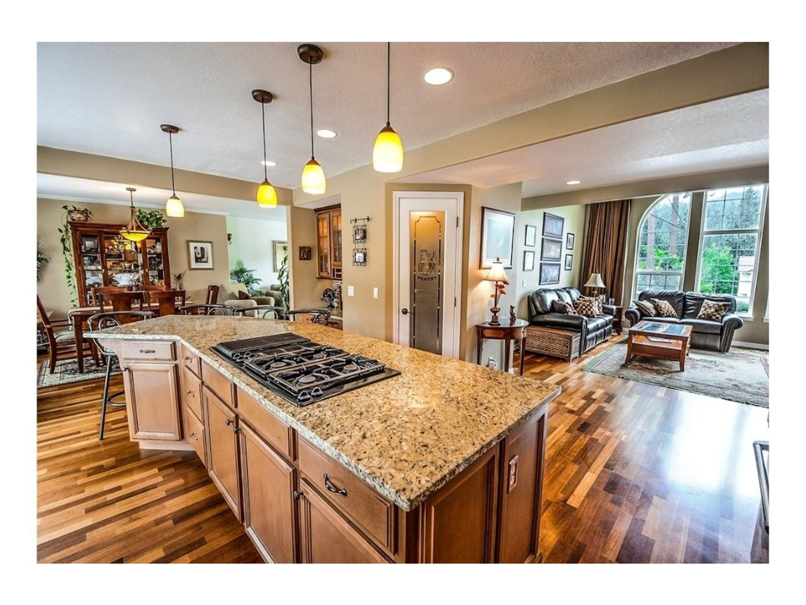 Key Factors to Consider When Selecting a Manufacturer for Modern Interior Solutions