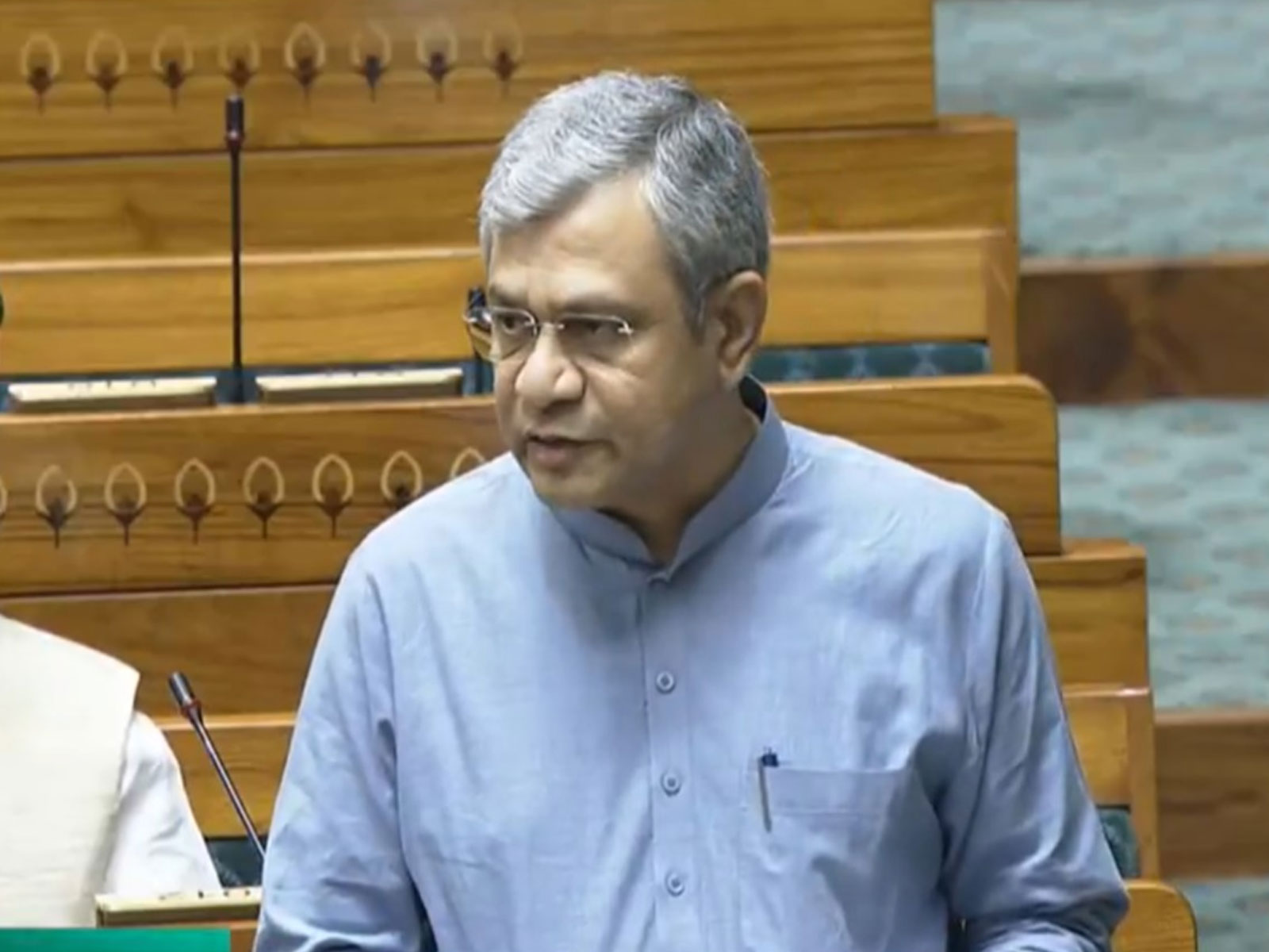 Railway Minister Ashiwni Vaishnaw (File Photo/ANI) Railway Minister Ashiwni Vaishnaw (File Photo/ANI)