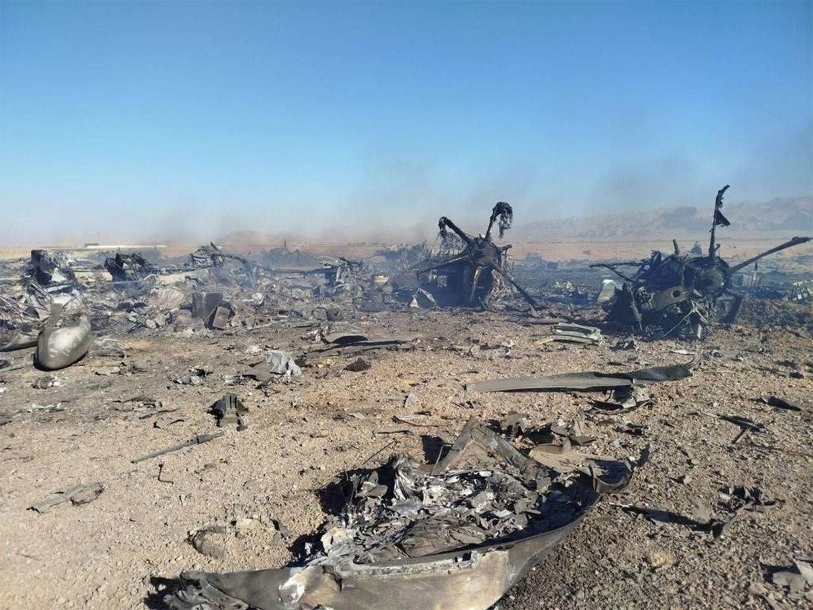 Ruins of aircraft (Photo: X@mb_ghalibaf) Ruins of aircraft (Photo: X@mb_ghalibaf)