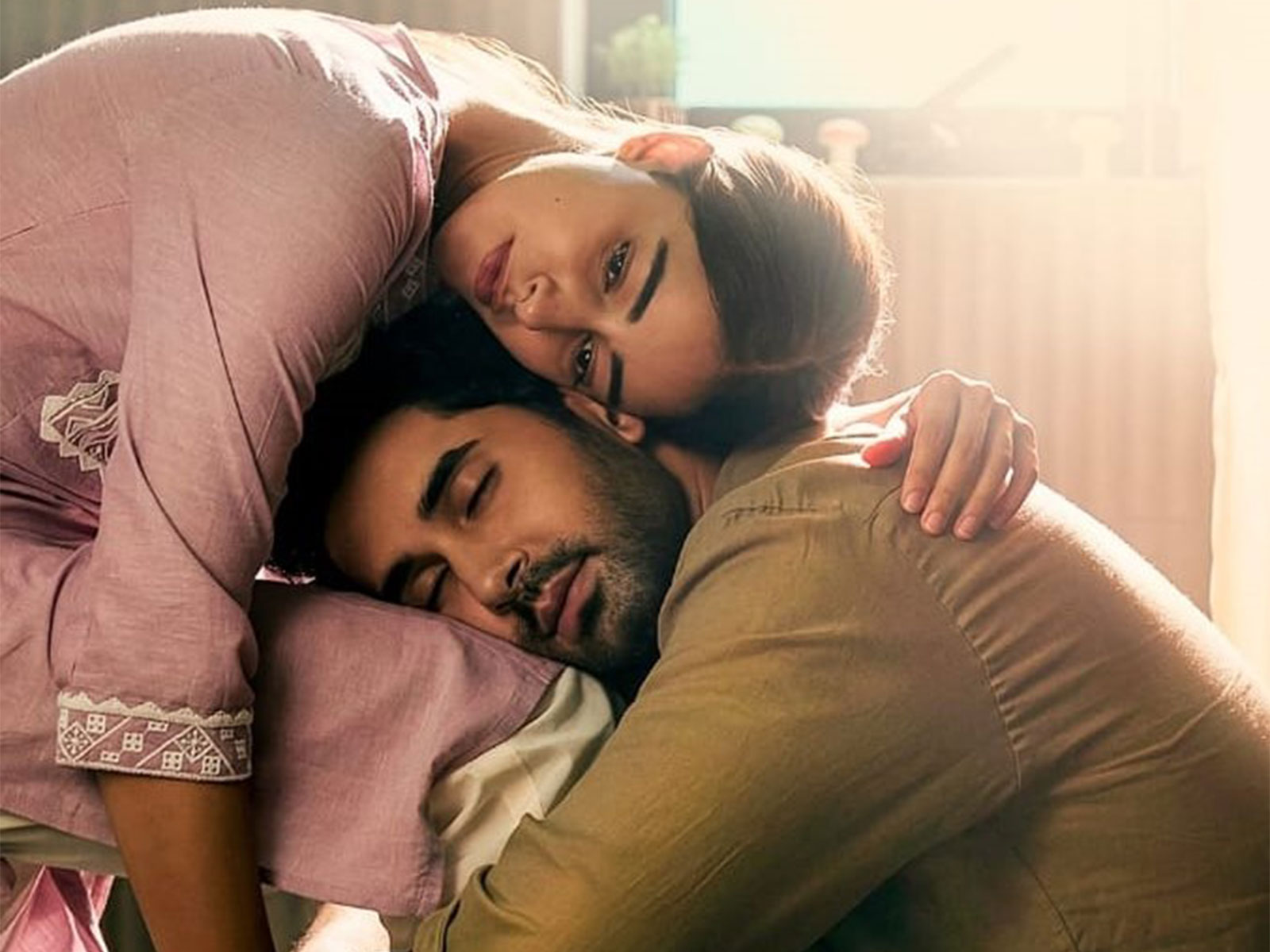 Chand Mera Dil poster (Photo/instagram/@dharmamovies)