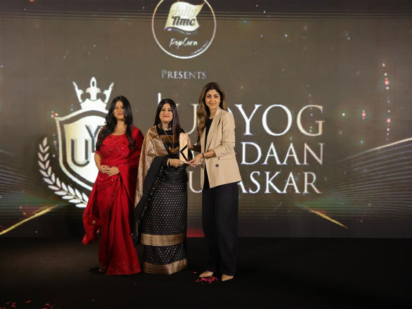 Rashmi Aiyappa receives the Lifetime Achievement Award from Shilpa Shetty Kundra at Udyog Yogdaan Puraskar 2026 in Bengaluru Rashmi Aiyappa receives the Lifetime Achievement Award from Shilpa Shetty Kundra at Udyog Yogdaan Puraskar 2026 in Bengaluru