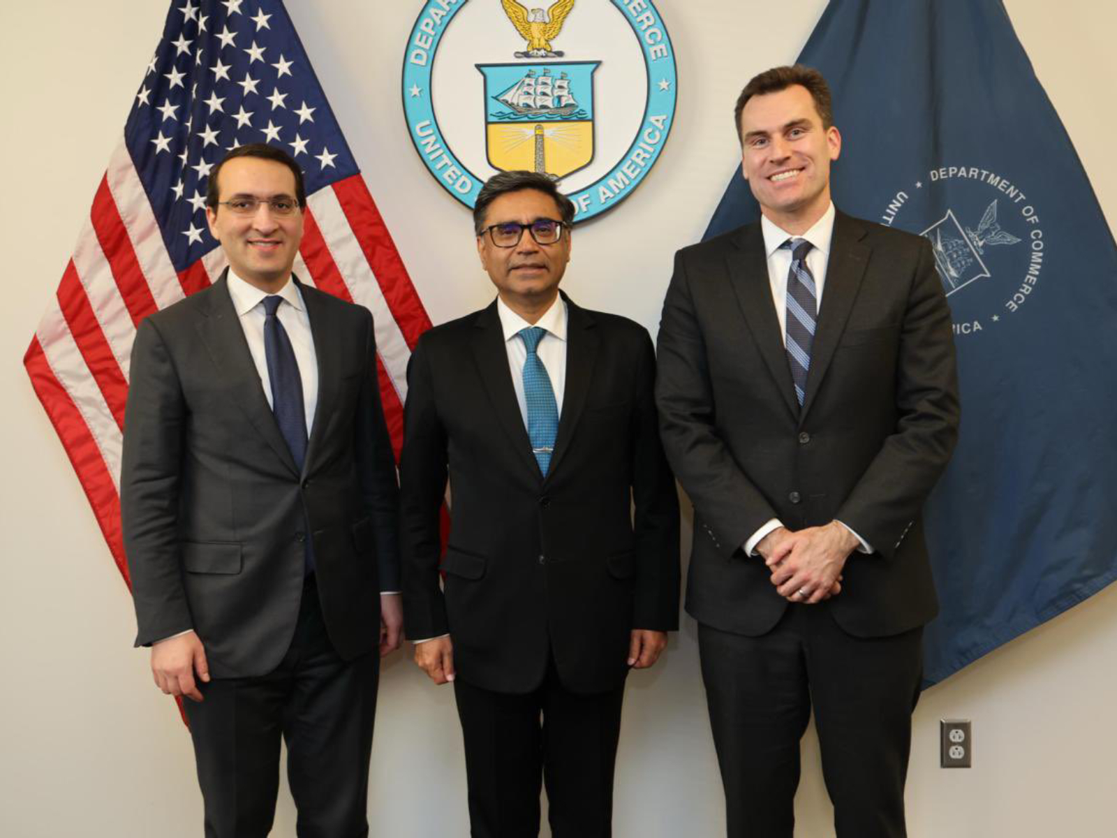 Foreign Secretary Vikram Misri with Bureau of Industry and Security officials (Photo: X@MEAIndia) Foreign Secretary Vikram Misri with Bureau of Industry and Security officials (Photo: X@MEAIndia)