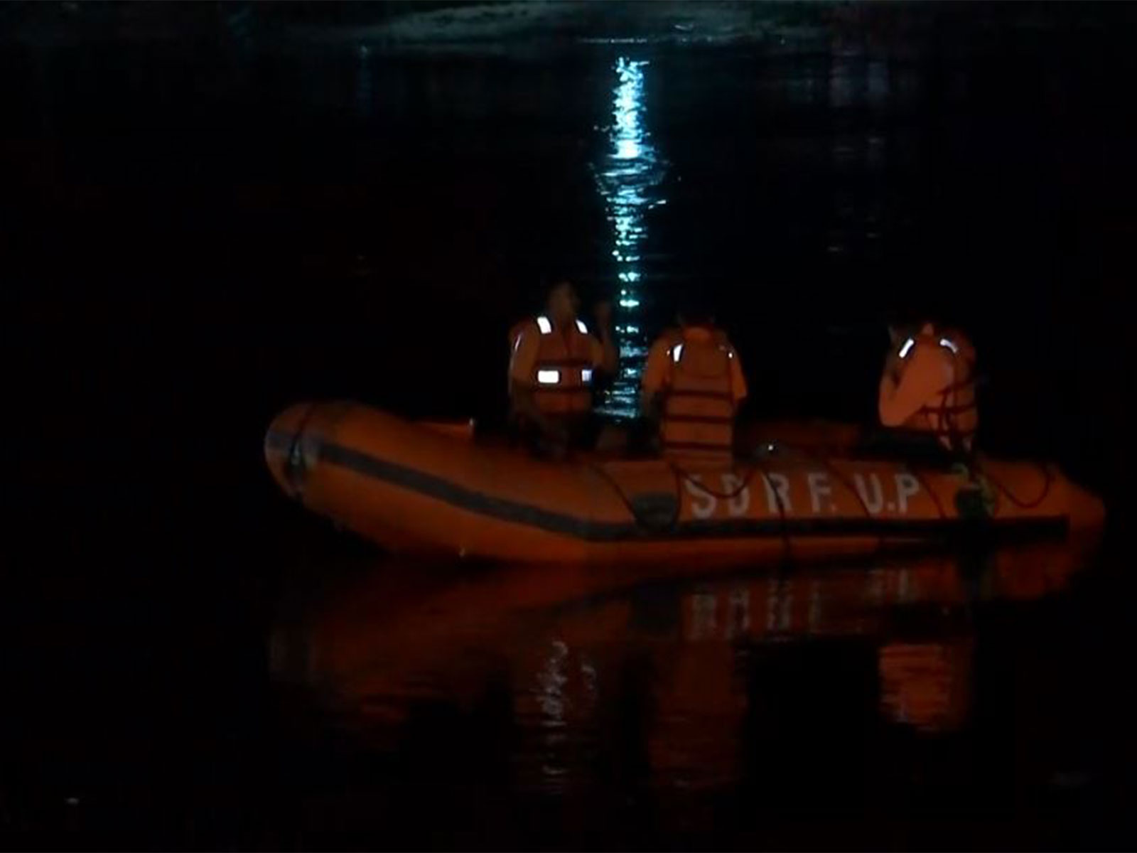 Vrindavan boat tragedy: 10 pilgrims dead, lack of safety vests highlighted | Quick Digest