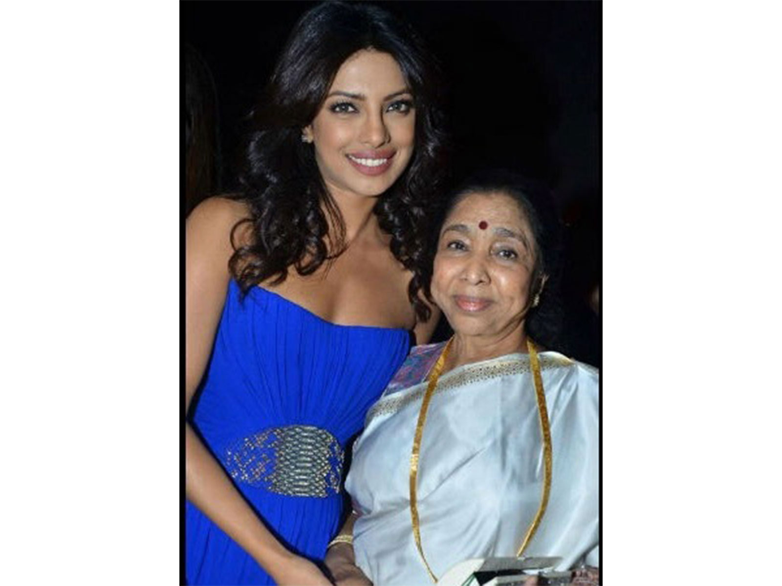 Priyanka Chopra pays tribute to Asha Bhosle (Photo/Instagram@priyankachopra)