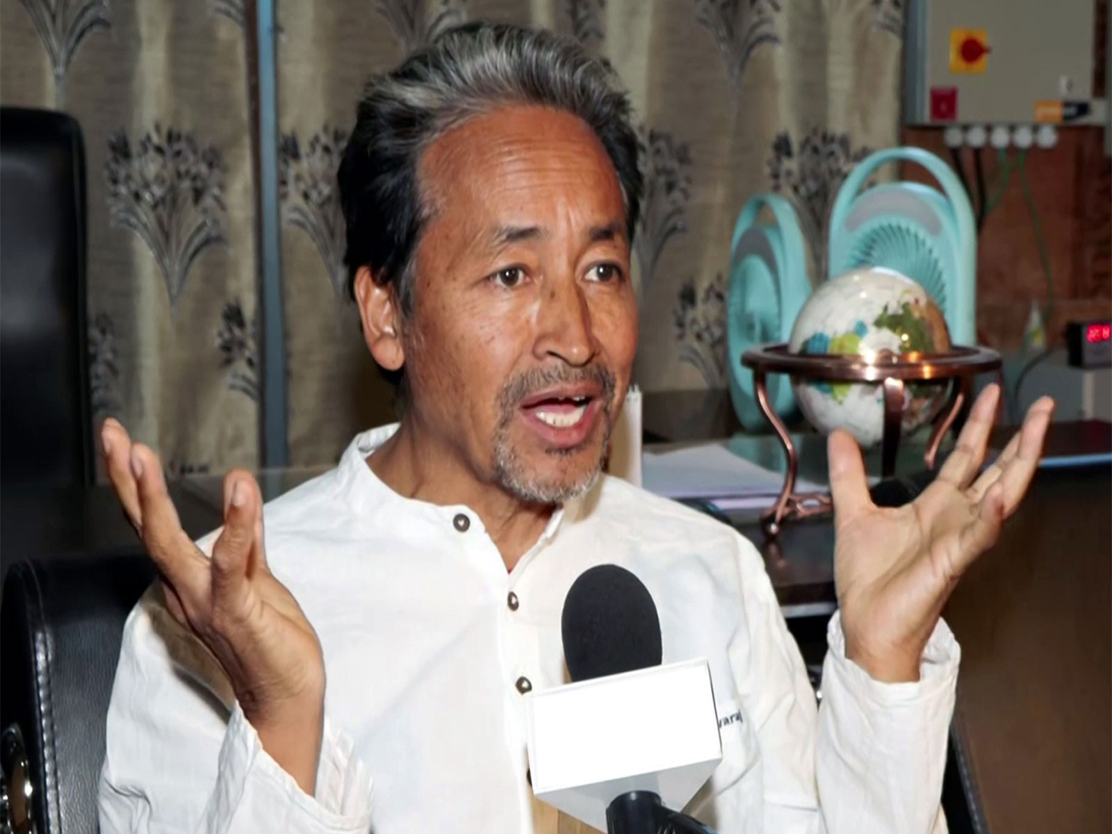 Ladakh-based activist Sonam Wangchuk (FilePhoto/ANI) Ladakh-based activist Sonam Wangchuk (FilePhoto/ANI)