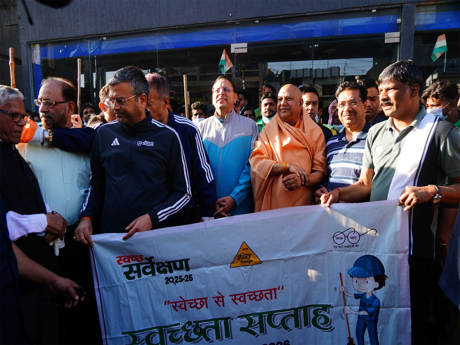Uttarakhand CM Dhami participates in ‘Voluntary Cleanliness’ program in Dehradun (Photo/X@pushkardhami)