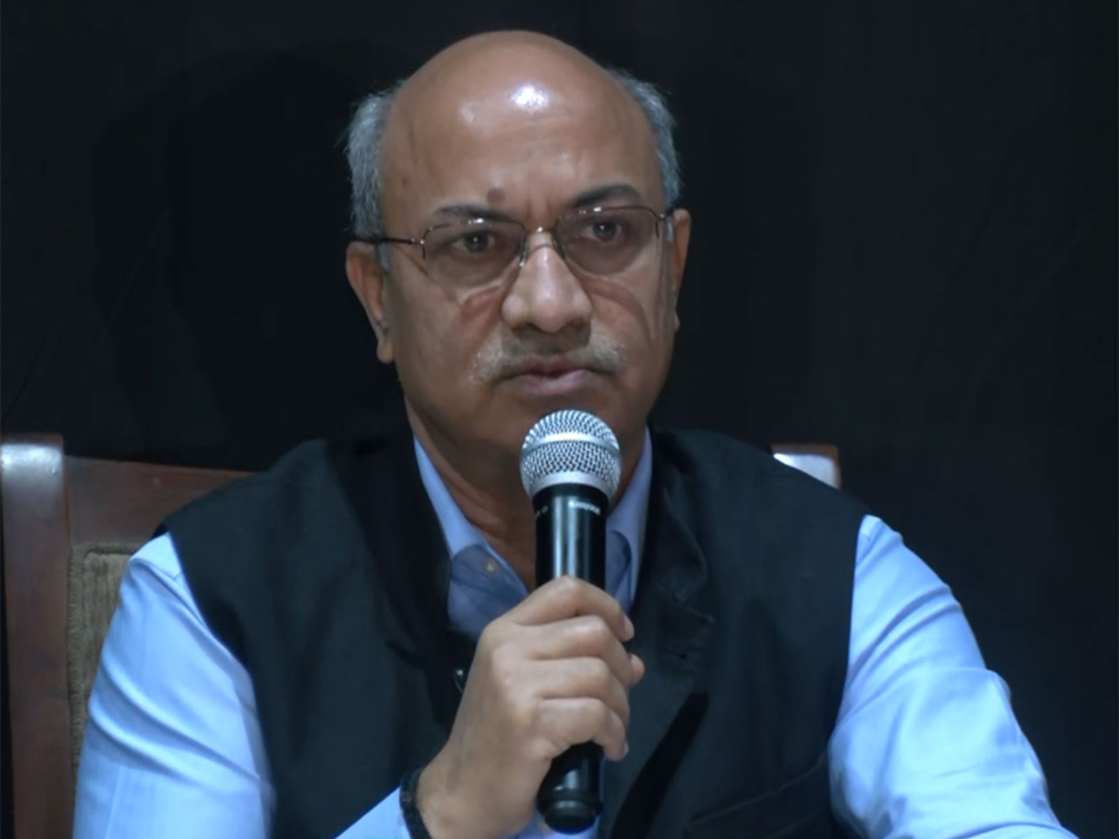 IIDC Deepak Kumar (Photo/ANI) IIDC Deepak Kumar (Photo/ANI)