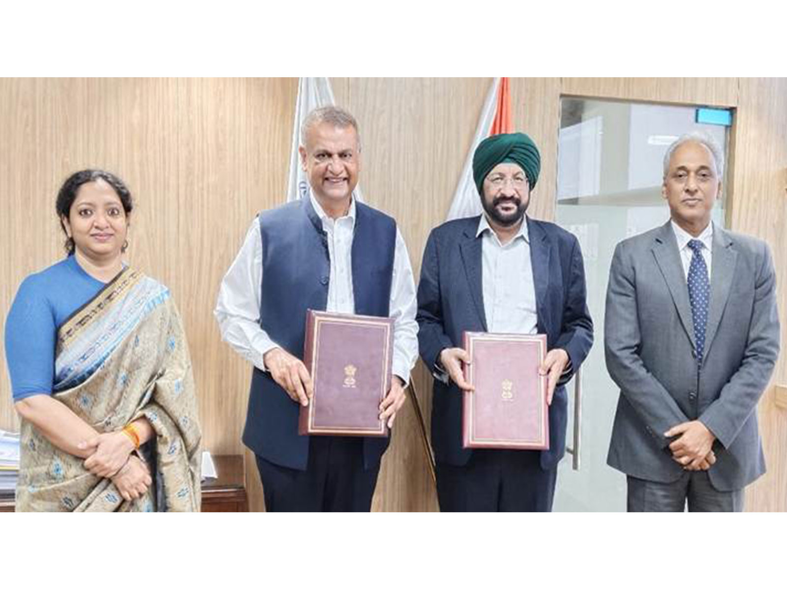 FIU-India and PFRDA sign MoU to combat money laundering (Photo/PIB) FIU-India and PFRDA sign MoU to combat money laundering (Photo/PIB)