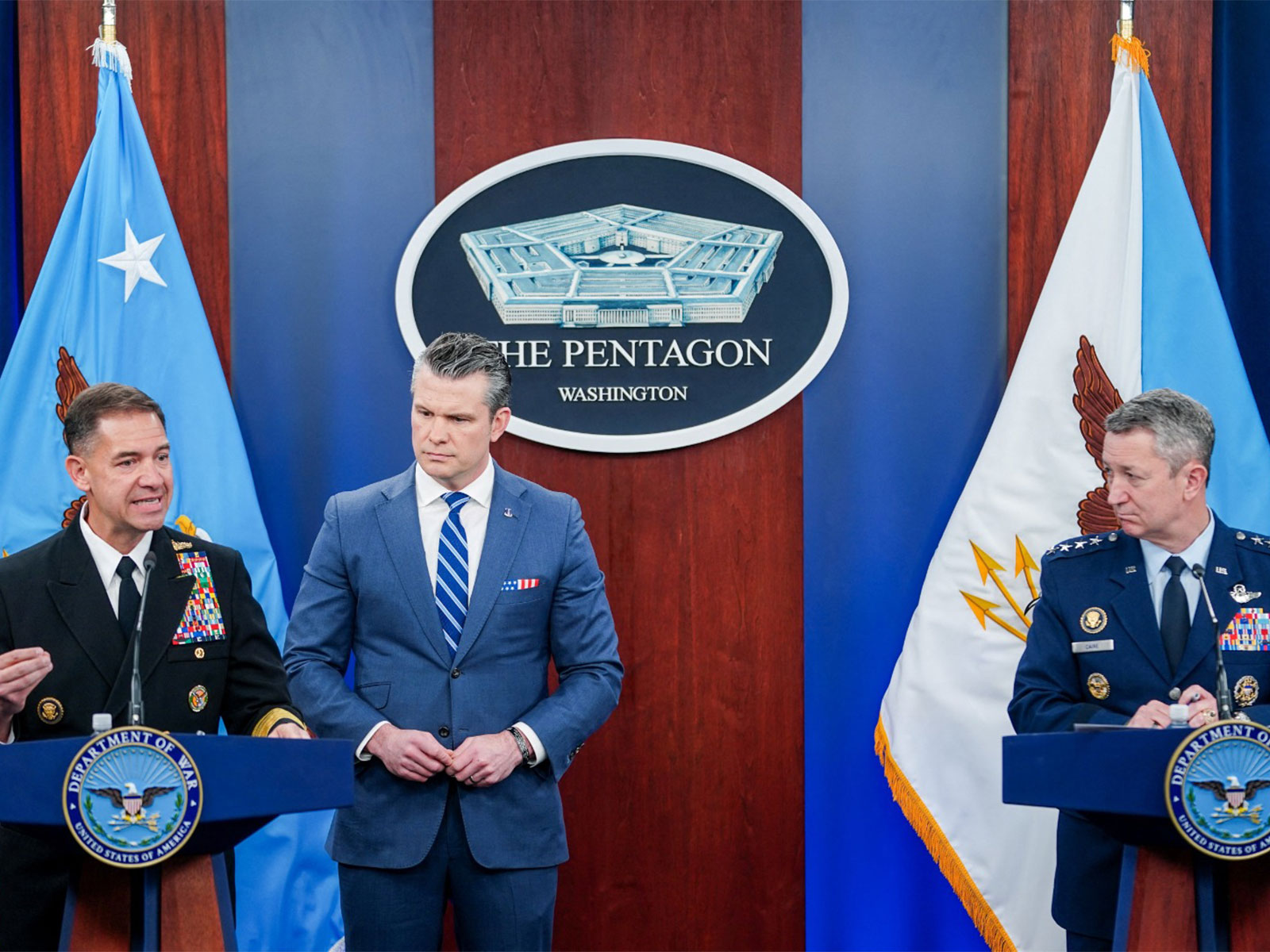 Commander of the U.S. Central Command (CENTCOM) Admiral Brad Cooper speaks during a press briefing at Pentagon (Photo/Reuters)