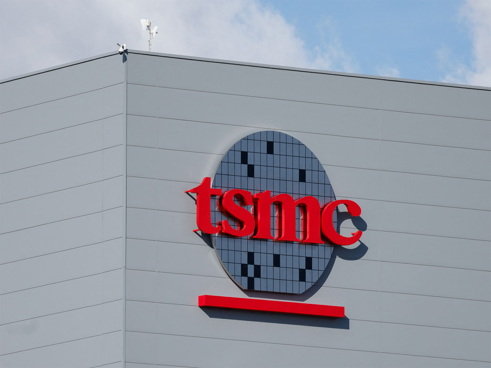 TSMC fabrication plant in Kaohsiung, Taiwan (File Photo/Reuters) TSMC fabrication plant in Kaohsiung, Taiwan (File Photo/Reuters)