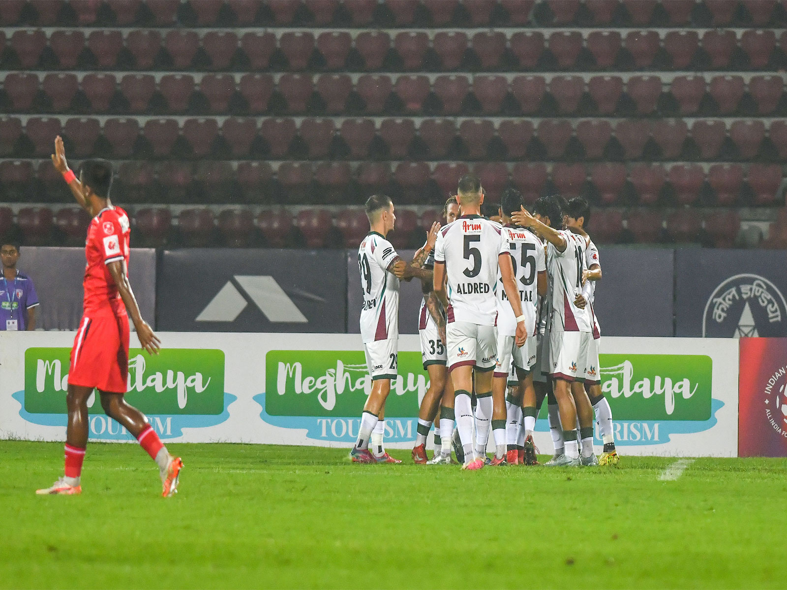 Robson strike powers Mohun Bagan past NorthEast (Photo/ISL)