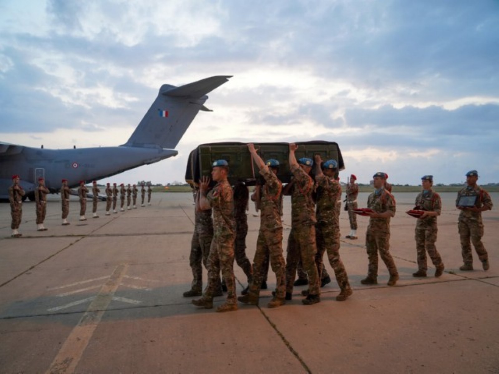 UNIFIL pays tribute to French peacekeeper killed in Lebanon, repatriates remains to France (Photo/X/@UNIFIL_)