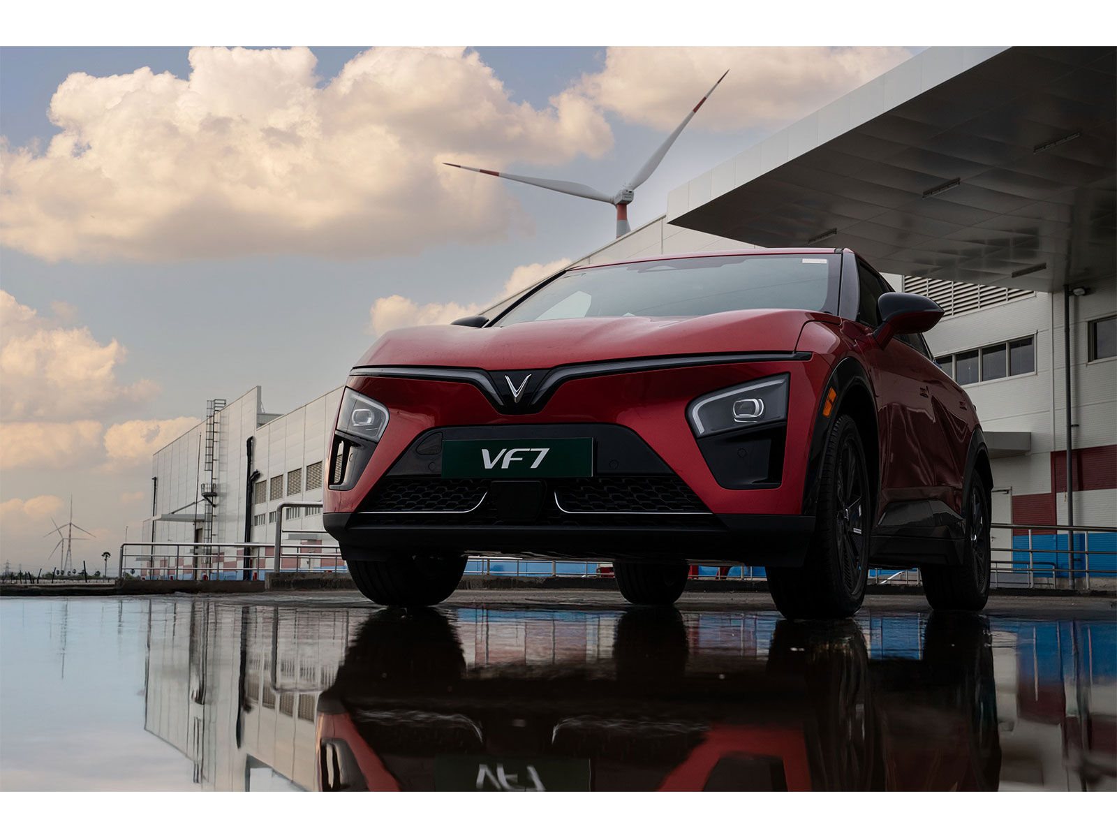 VinFast recently extended free charging at V-Green stations until March 31, 2029, allowing customers to charge their vehicles at no cost for several years