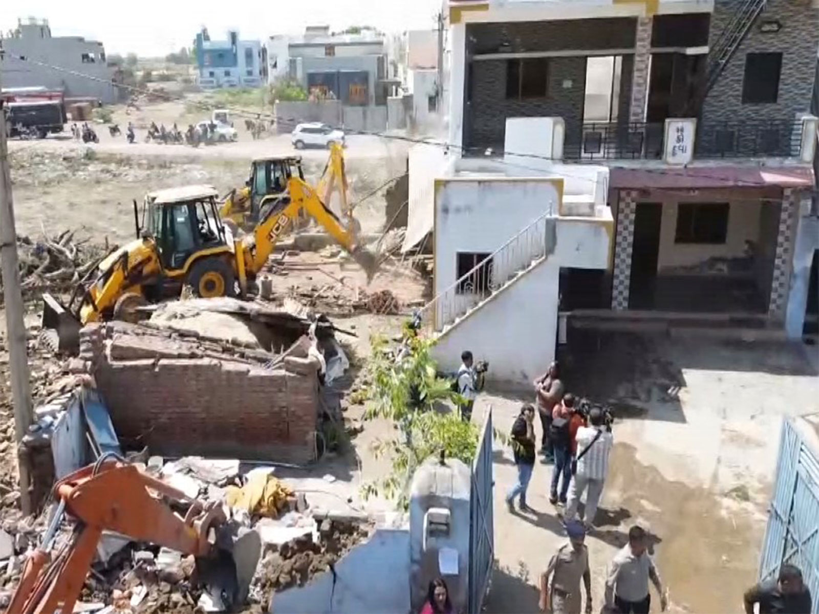 Anti-encroachment drive in Dhandhuka (Photo/ANI)