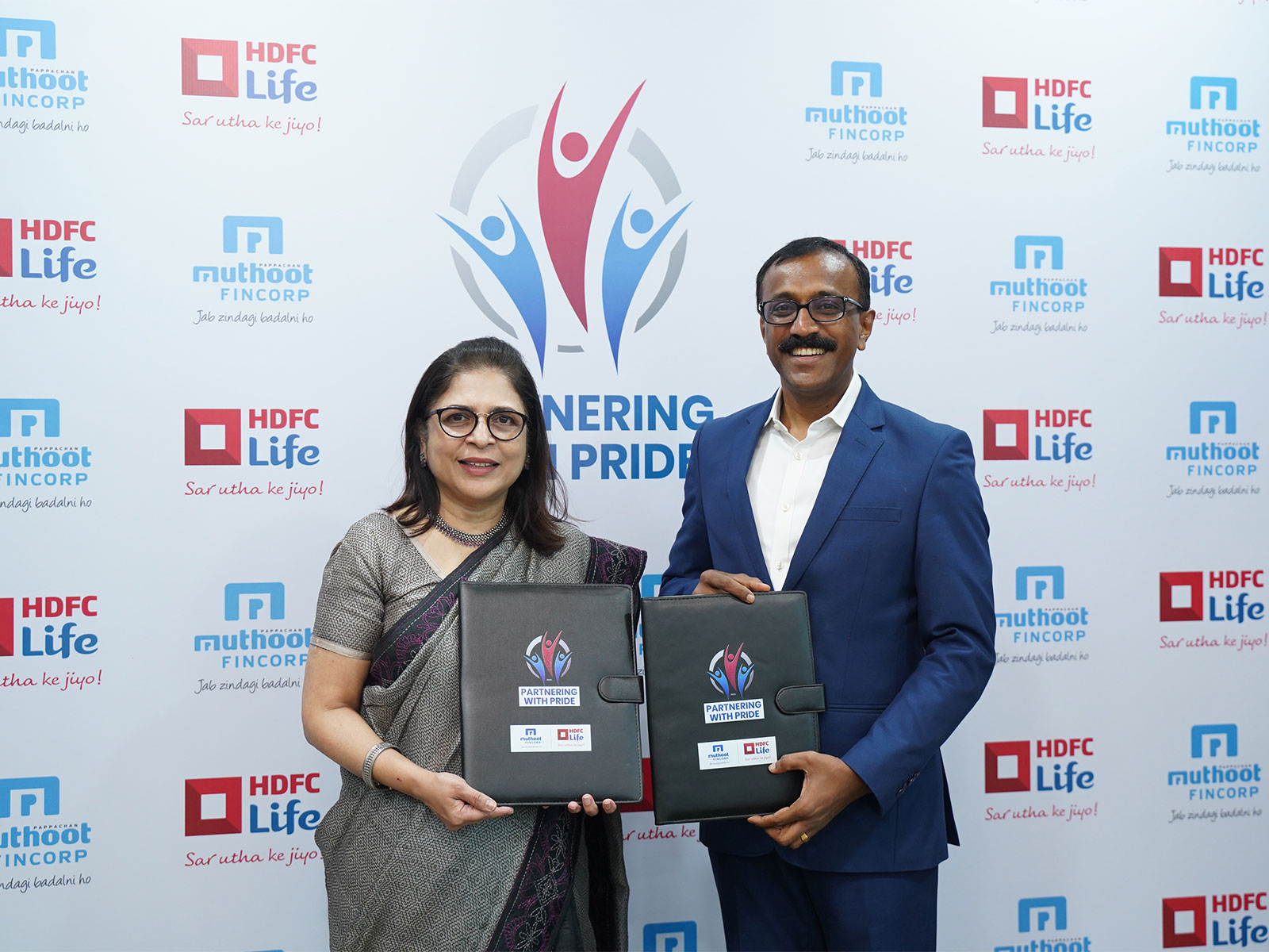 Vibha Padalkar (L) (Photo/ANI) Vibha Padalkar (L) (Photo/ANI)