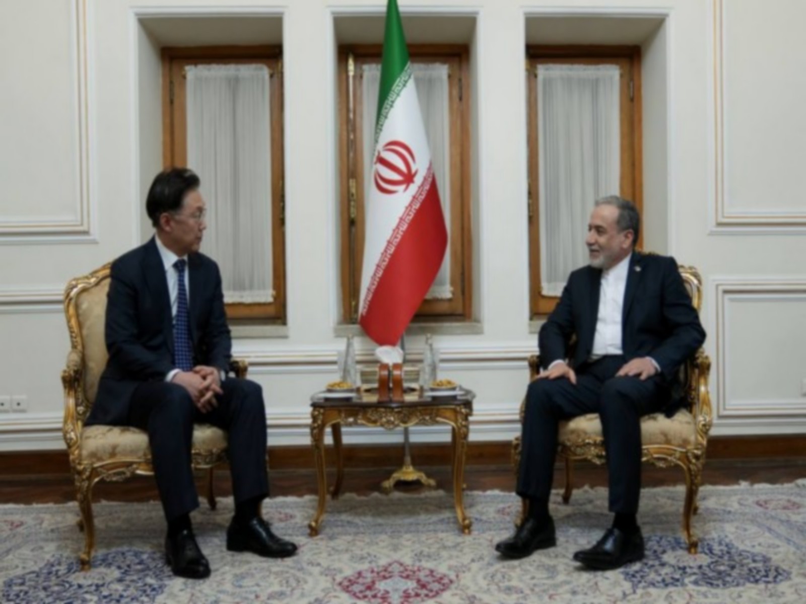 Iran's Foreign Minister Abbas Araghchi with South Korea FM’s Special Envoy Chung Byung-ha (Photo/@Iran_GOV) Iran's Foreign Minister Abbas Araghchi with South Korea FM’s Special Envoy Chung Byung-ha (Photo/@Iran_GOV)