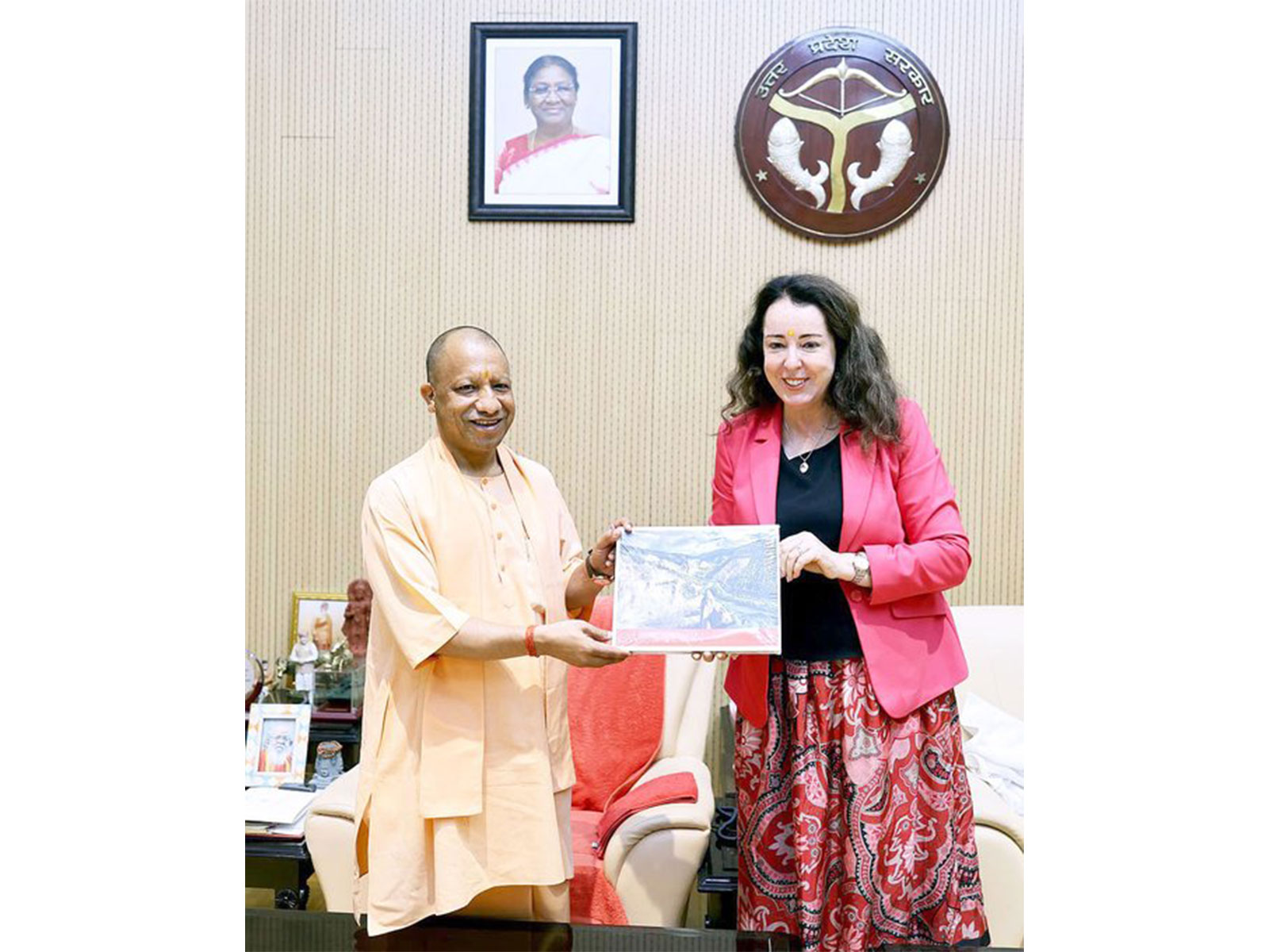 UP CM Yogi with Maya Tissafi, Ambassador of Switzerland to India and Bhutan (Photo/@myogiadityanath)