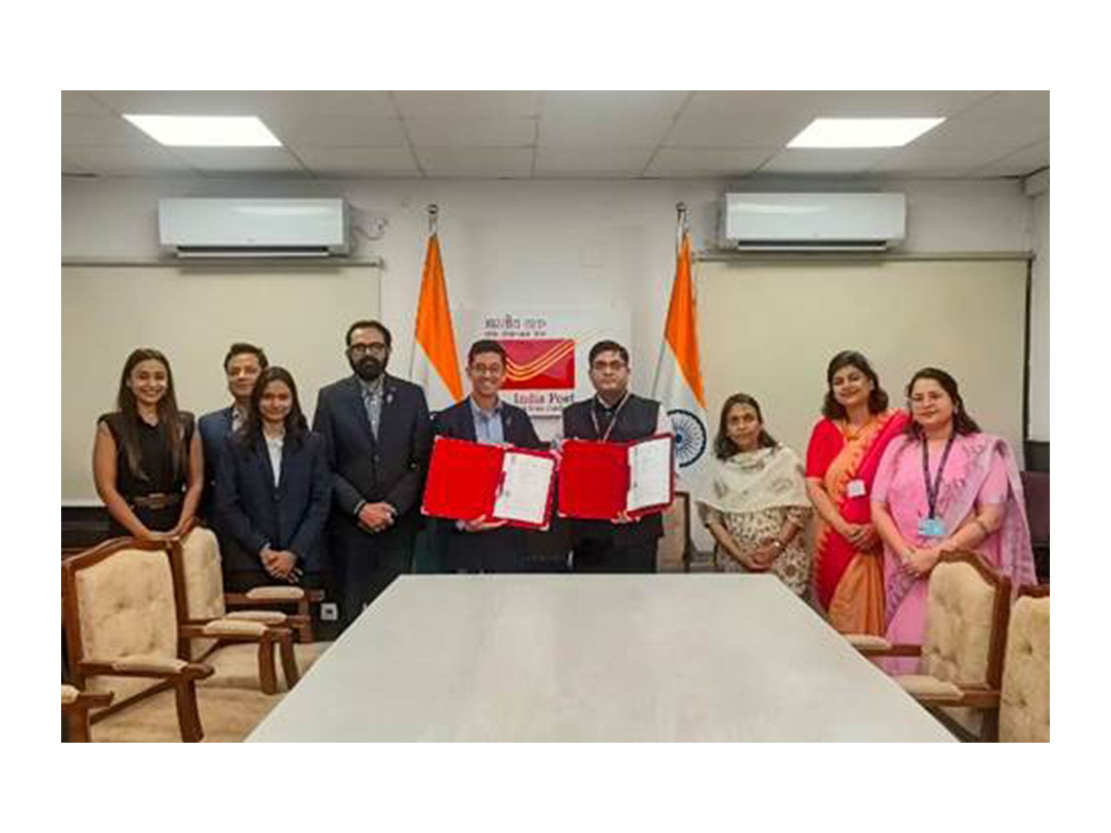 India Post, DTDC sign MoU (Photo/PIB)