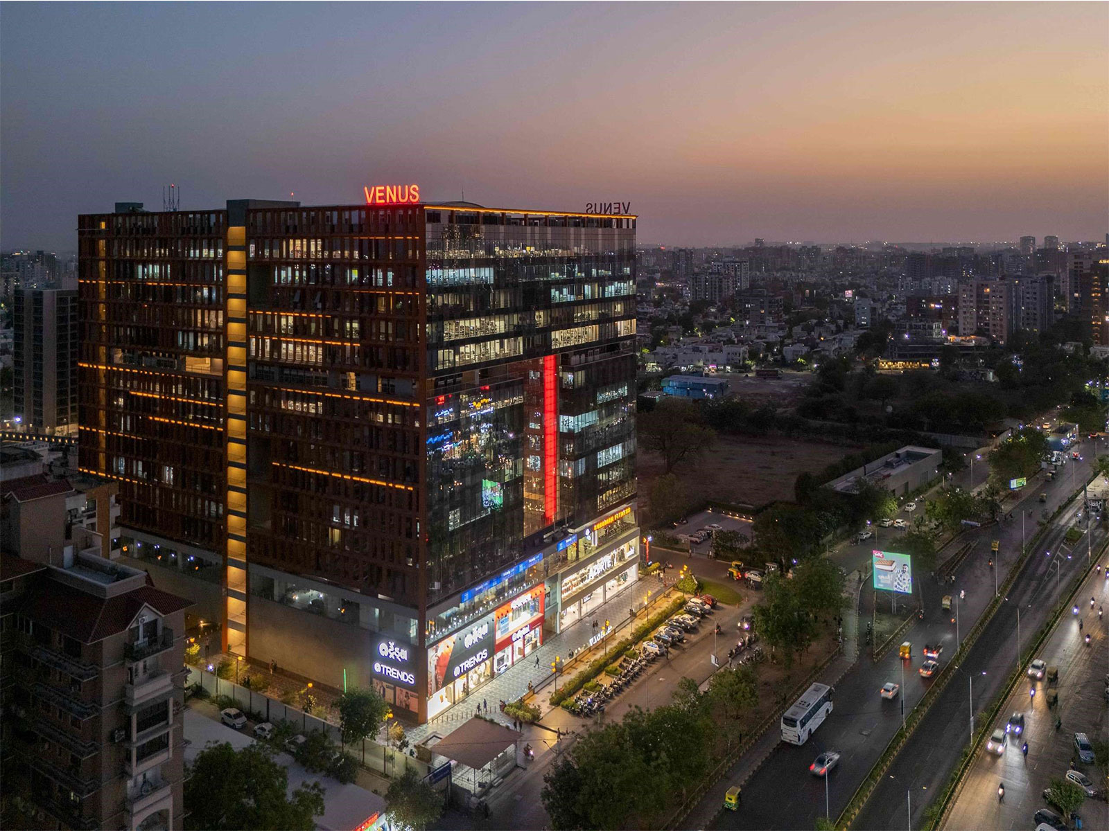 Stratum at Venus Grounds Office Assets Listed in REIT – A Landmark Moment for Ahmedabad