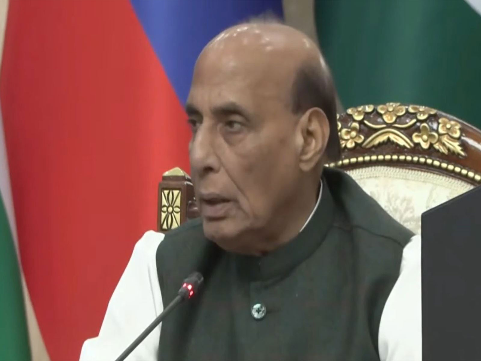 Defence Minister Rajnath Singh addresses the SCO Defence Ministers’ Meeting in Bishkek, calling for unified action against terrorism and an end to double standards. (Photo: X/@rajnathsingh) Defence Minister Rajnath Singh addresses the SCO Defence Ministers’ Meeting in Bishkek, calling for unified action against terrorism and an end to double standards. (Photo: X/@rajnathsingh)
