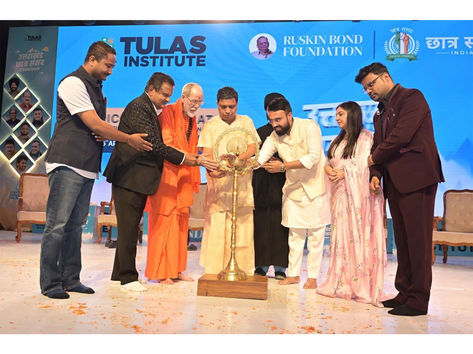 Uttarakhand Chhatra Sansad 2026 at Tula’s, Dehradun brings youth leaders together with Acharya Balkrishna, Vishal bharadwaj & national voices. Uttarakhand Chhatra Sansad 2026 at Tula’s, Dehradun brings youth leaders together with Acharya Balkrishna, Vishal bharadwaj & national voices.