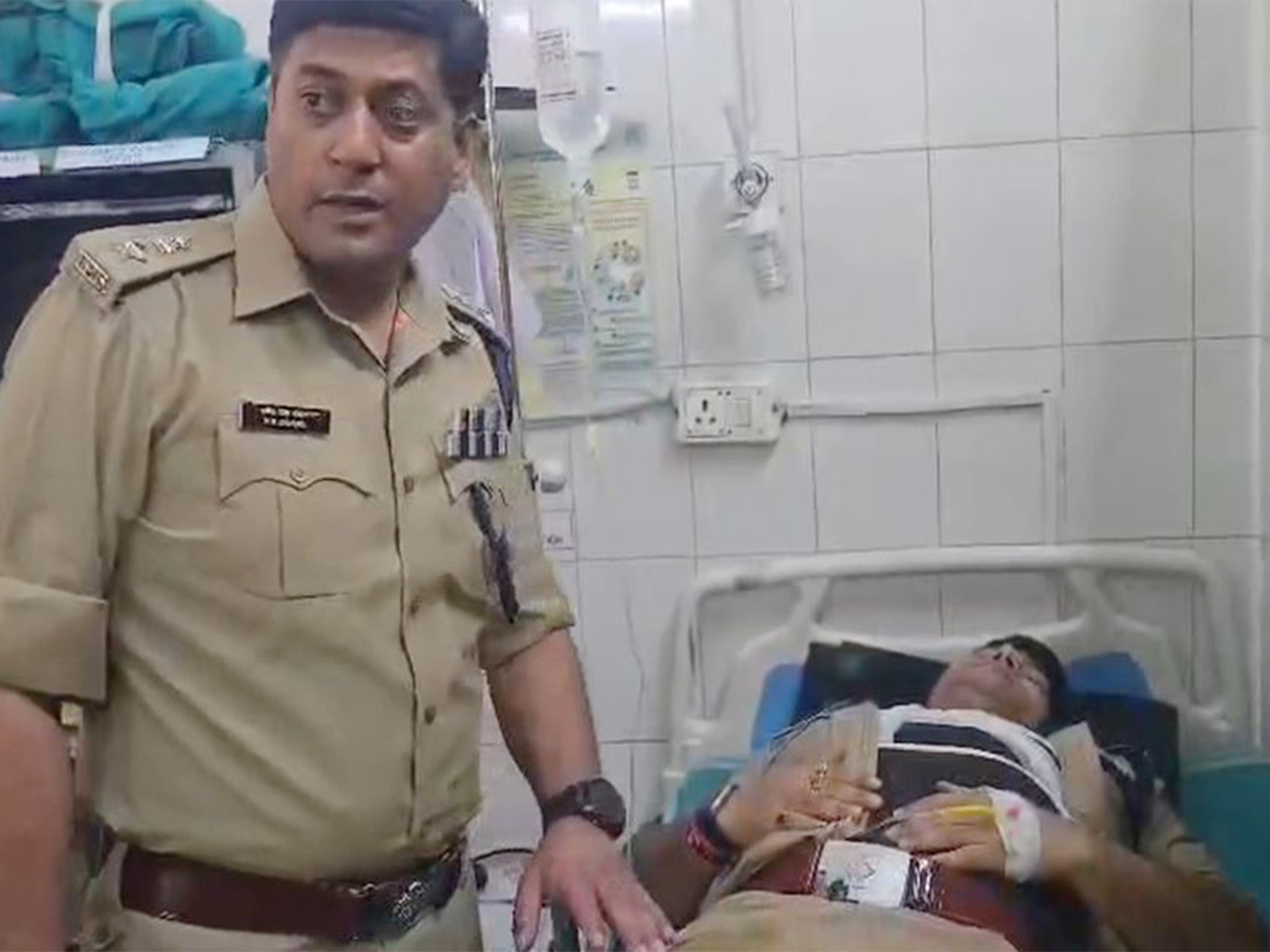 Premnagar Police Station SHO Naresh Rathore injured during encounter with miscreants (Photo/Dehradun Police)