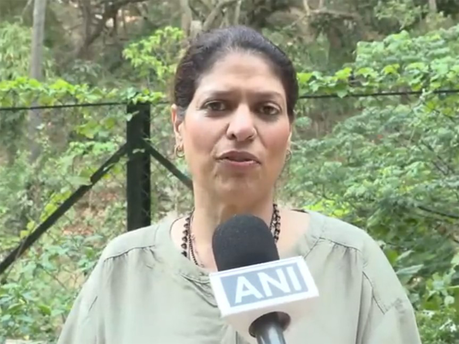 Late businessman Sunjay Kapur's sister, Mandhira Kapur (Photo/ANI) Late businessman Sunjay Kapur's sister, Mandhira Kapur (Photo/ANI)