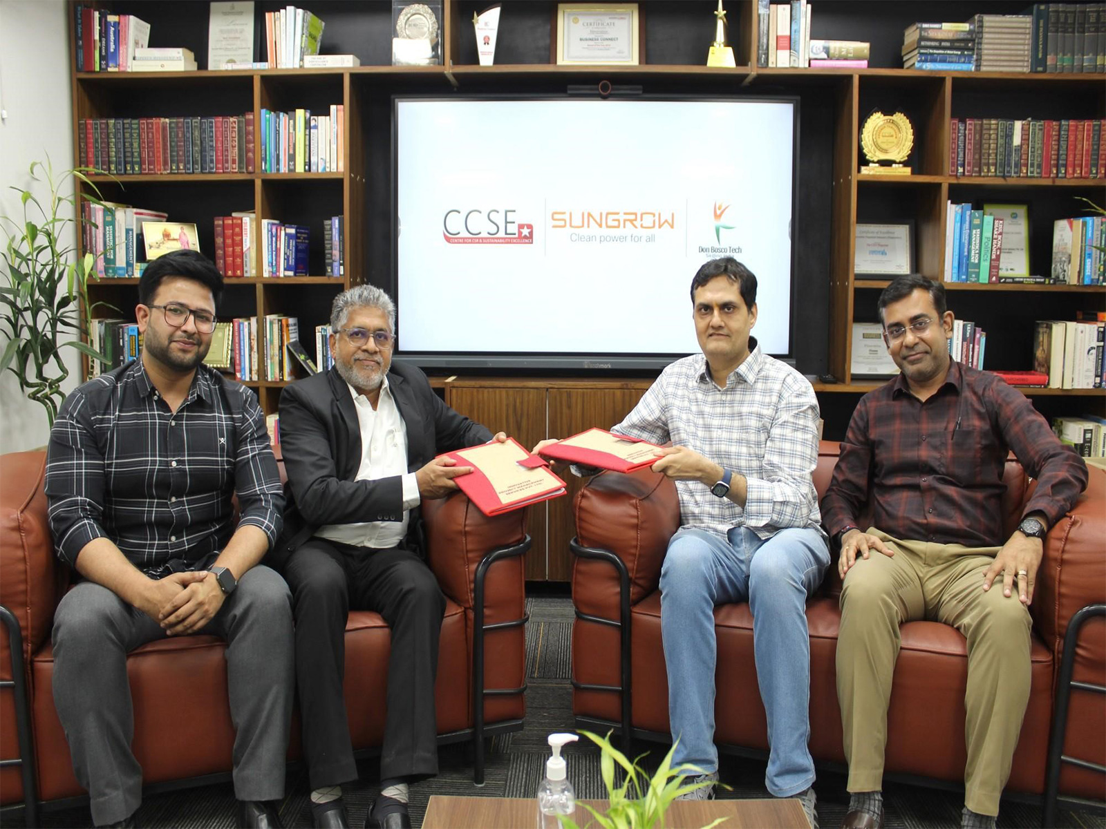 Sungrow and CCSE (social arm of Fiinovation) to Launch Solar Skill Programme to Empower Youth in Delhi Sungrow and CCSE (social arm of Fiinovation) to Launch Solar Skill Programme to Empower Youth in Delhi
