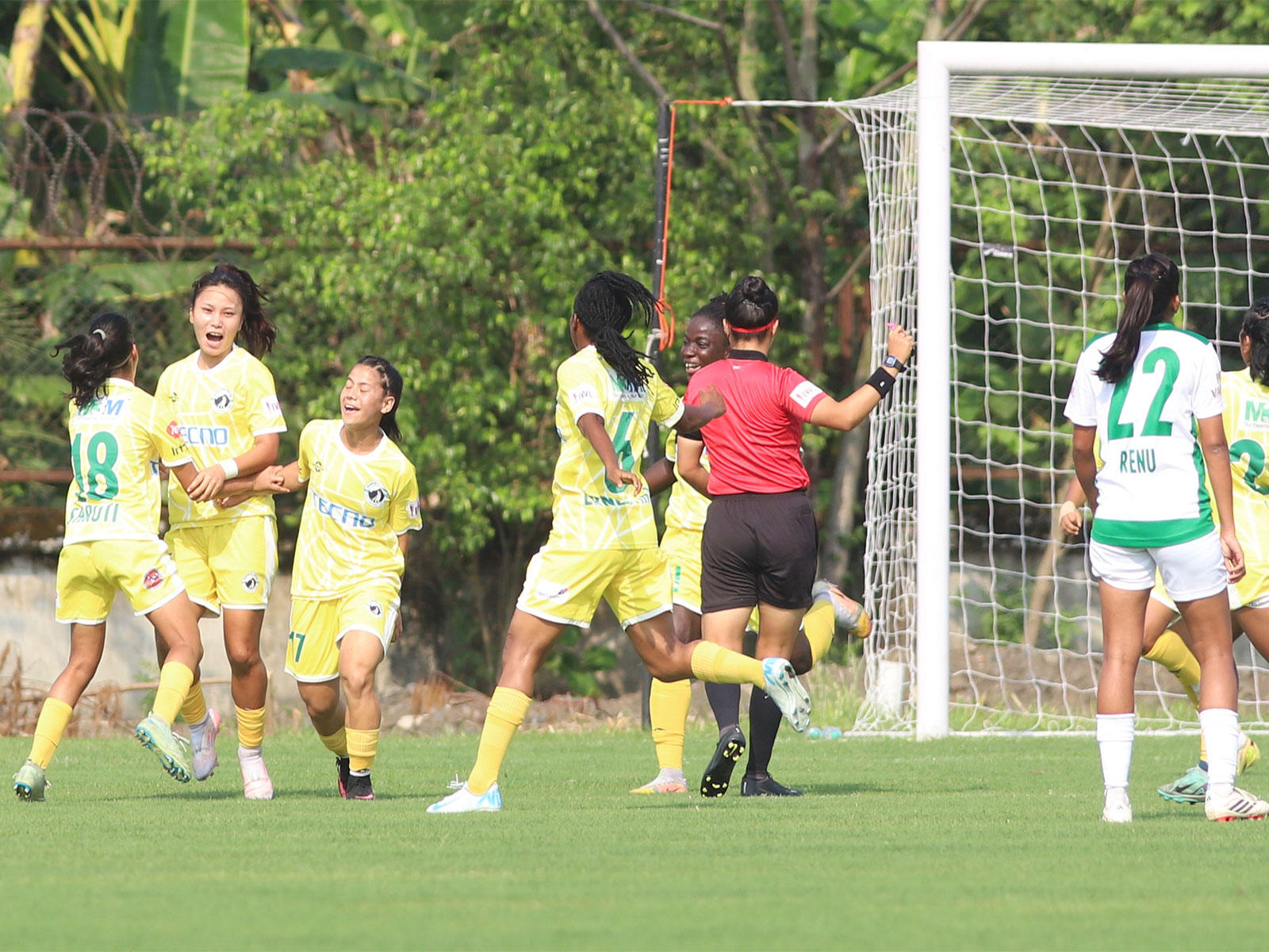 Sribhumi FC and Garhwal United FC players in action (Photo: AIFF Media/ IWL)