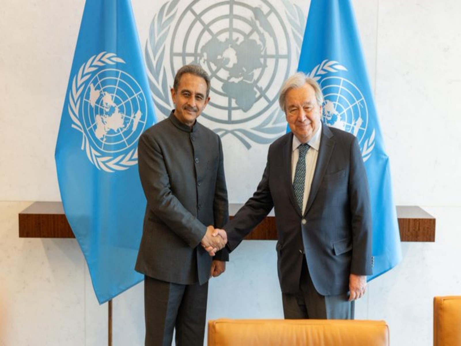 Union Minister of State for External Affairs Kirti Vardhan Singh meets United Nations Secretary-General António Guterres. (Photo: X/@KVSinghMPGonda)