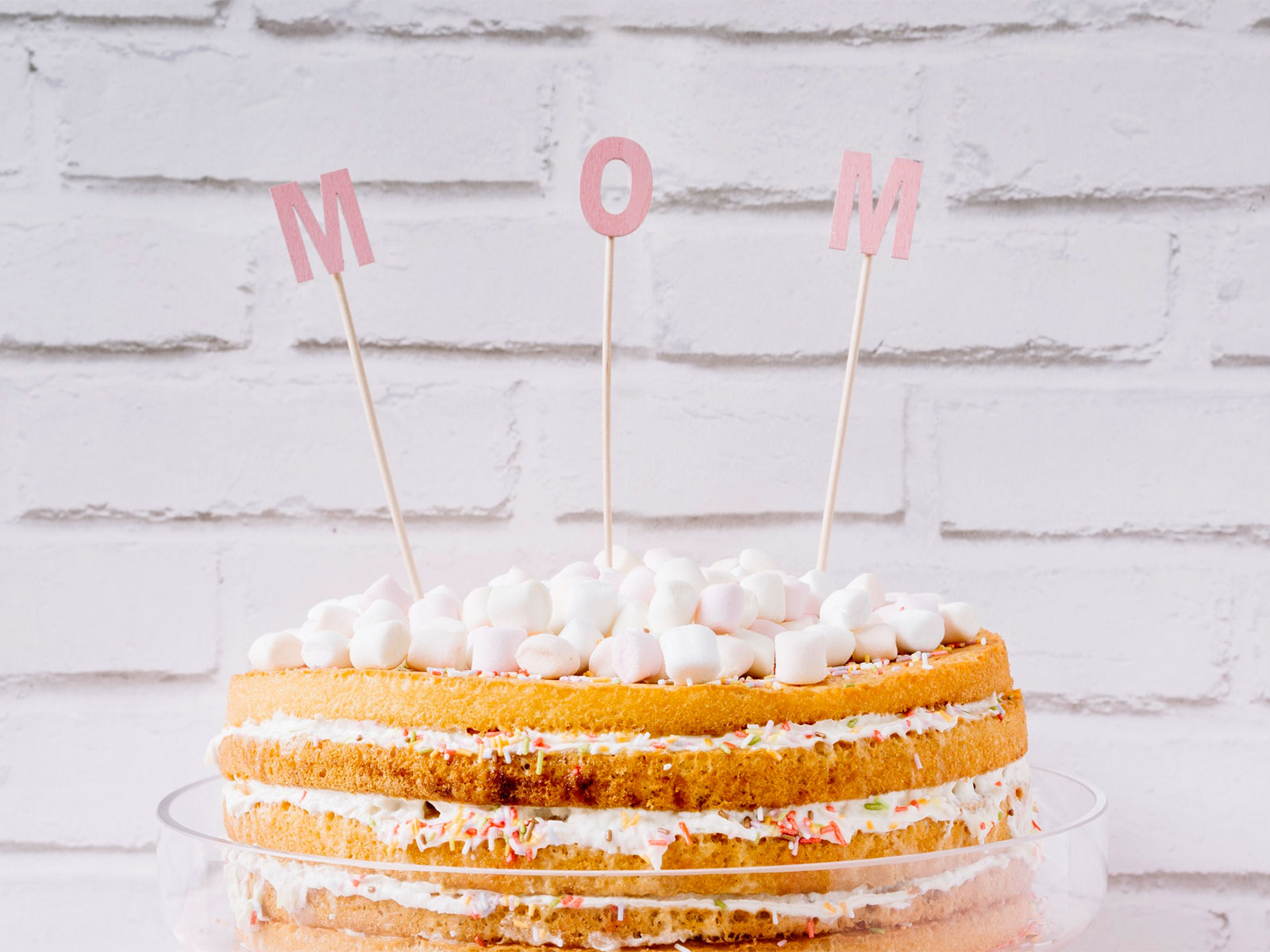 How Cakes Can Make Your Mother’s Day Celebration More Special