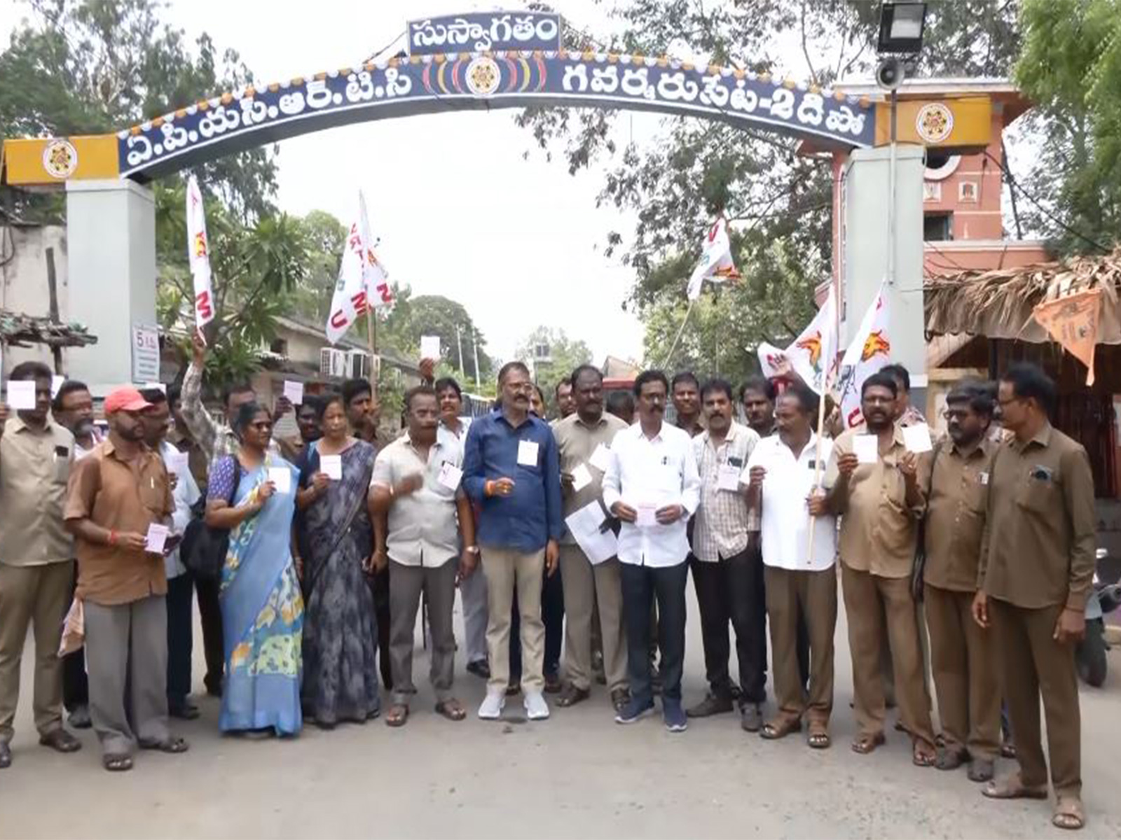 RTC privatisation move sparks protest by National Mazdoor Union (Photo/ANI)