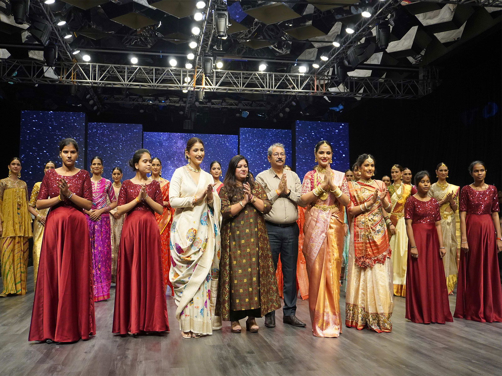 M3M Foundation, in Collaboration with Jaipuri Banno, Unveils “Ada-E-Hind” at Times Lifestyle Week 2026 M3M Foundation, in Collaboration with Jaipuri Banno, Unveils “Ada-E-Hind” at Times Lifestyle Week 2026