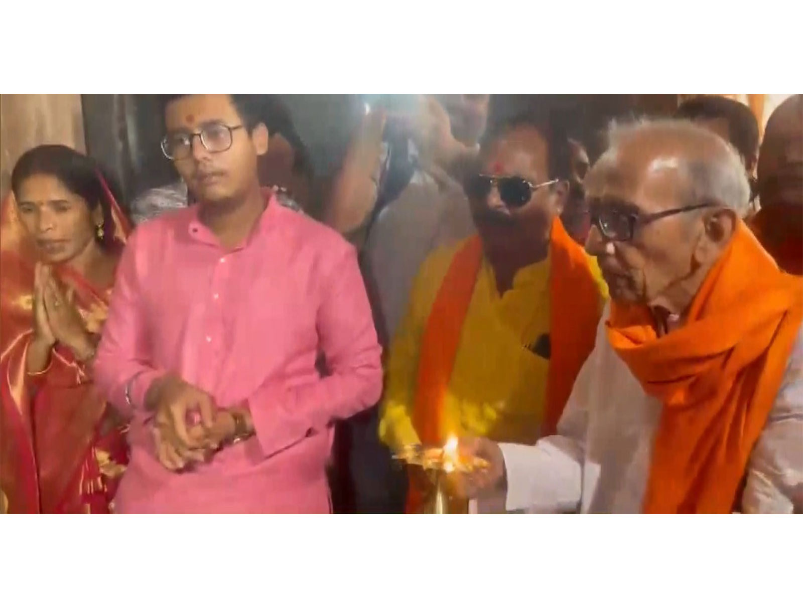 Devotees perform prayers at Bhojshala temple (Photo/ANI)