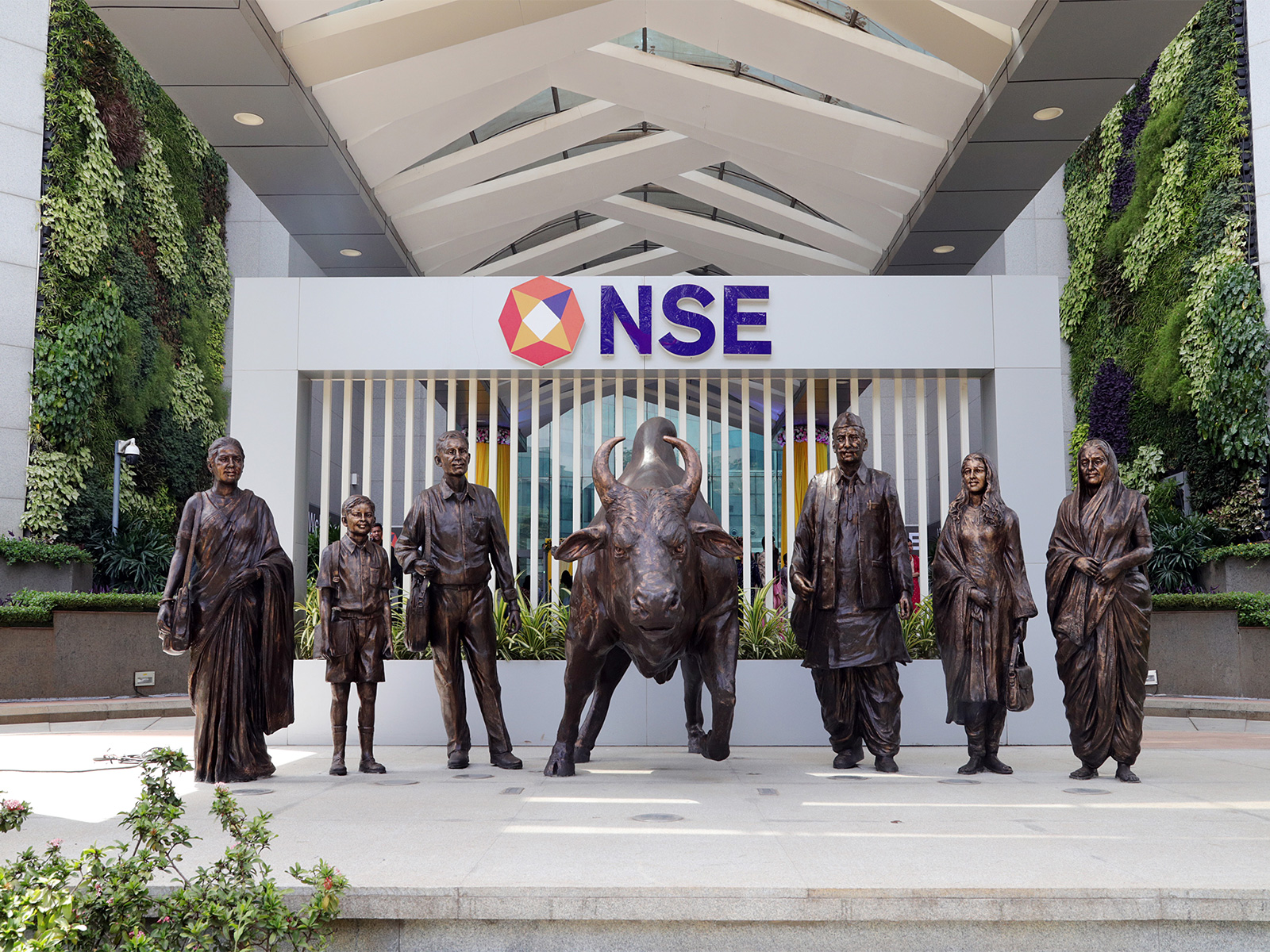 A view of the NSE atrium bull (File Photo/ANI) A view of the NSE atrium bull (File Photo/ANI)