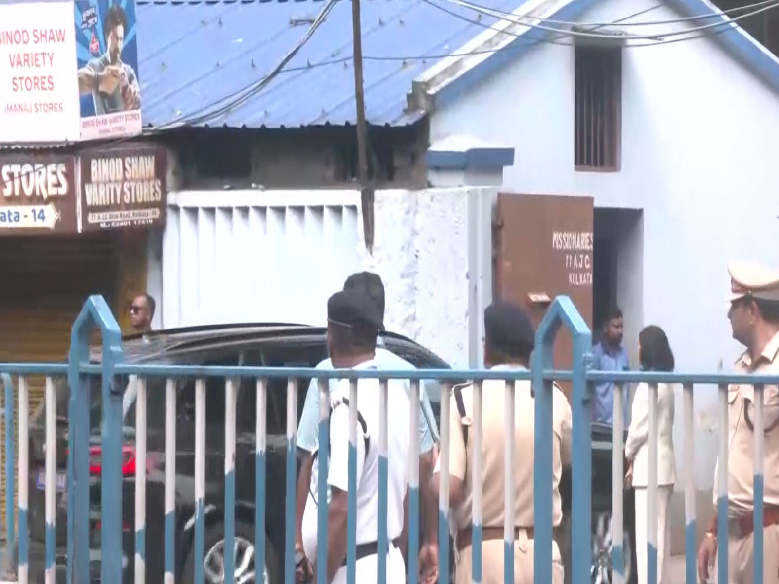 US Secretary of State Marco Rubio reaches at Missionaries of Charity Nirmala Shishu Bhavan, Kolkata (Photo/ANI) US Secretary of State Marco Rubio reaches at Missionaries of Charity Nirmala Shishu Bhavan, Kolkata (Photo/ANI)