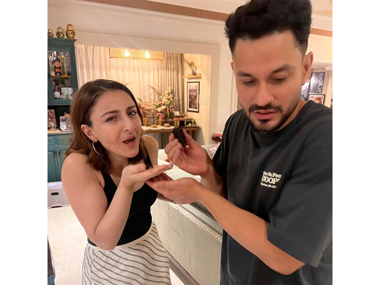 Soha Ali Khan and Kunal Kemmu (Photo/instagram/@sakpataudi) Soha Ali Khan and Kunal Kemmu (Photo/instagram/@sakpataudi)