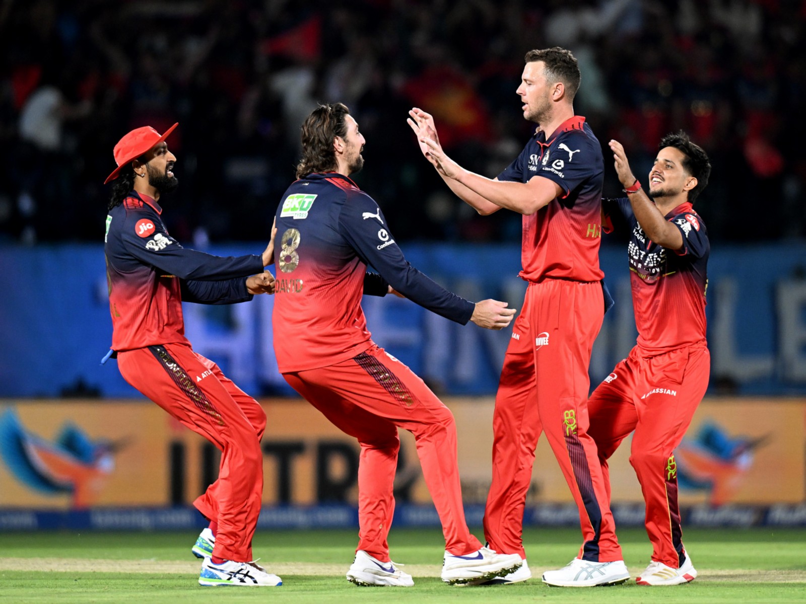 RCB team players (Photo: ANI)
