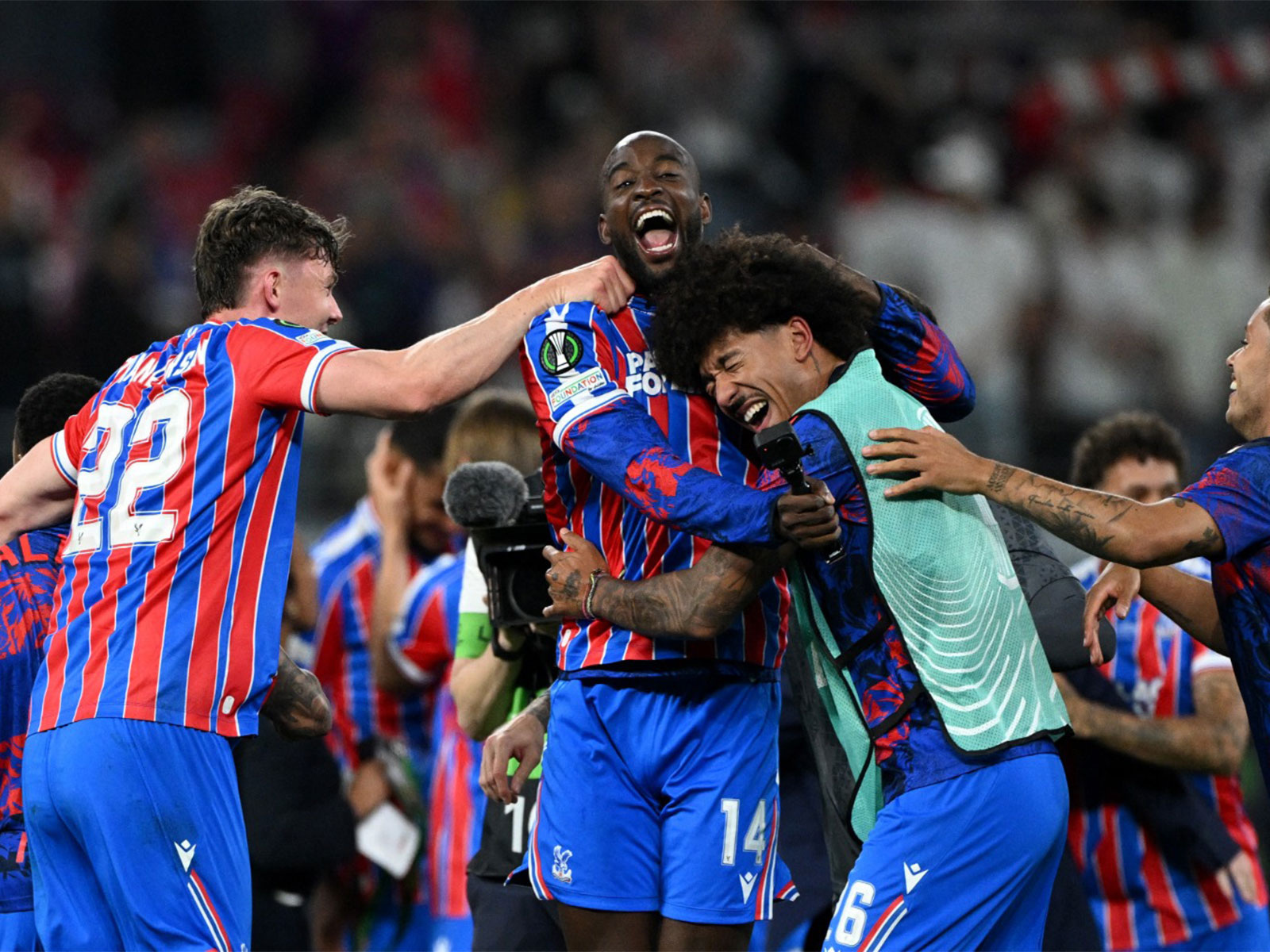 Crystal Palace's Jean-Philippe Mateta celebrates with teammates after winning. (Photo: Reuters) Crystal Palace's Jean-Philippe Mateta celebrates with teammates after winning. (Photo: Reuters)